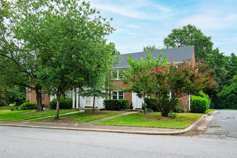 832 Bryan St, Raleigh, NC 27605