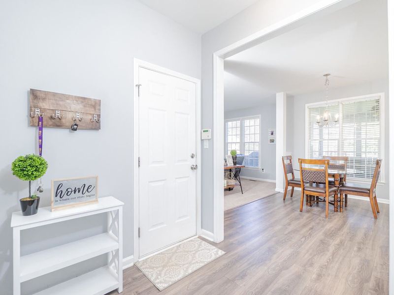 832 Clatter Ave, Wake Forest, NC 27587