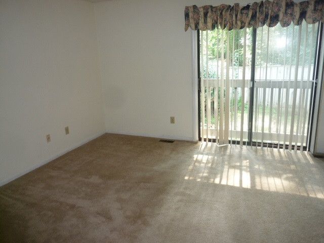 832 Green Ridge Rd, Raleigh, NC 27609