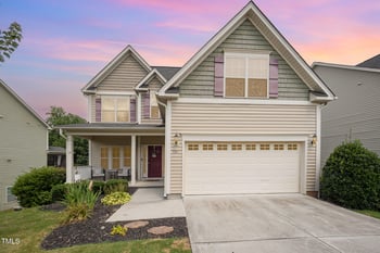 832 Ribbonleaf Ln, Fuquay Varina, NC 27526
