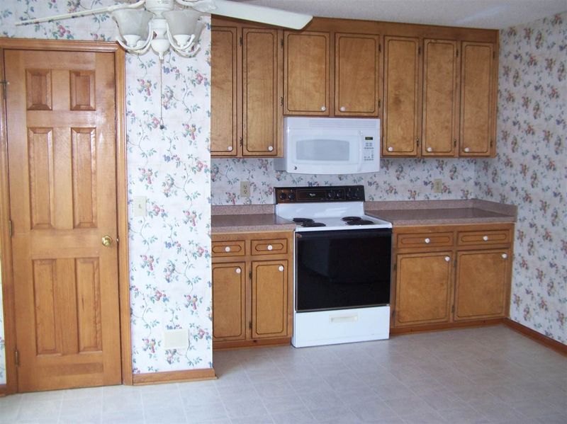 832 Shadow Lake Dr, Willow Springs, NC 27592
