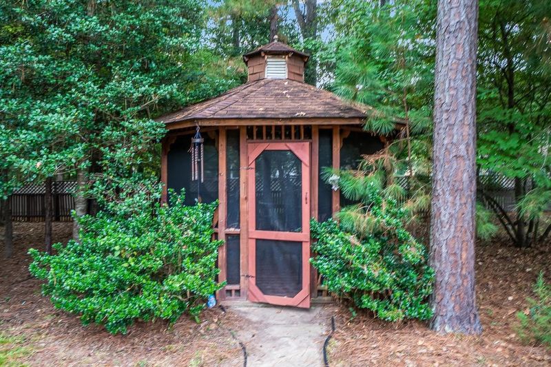 8320 Hardeth Way, Raleigh, NC 27616