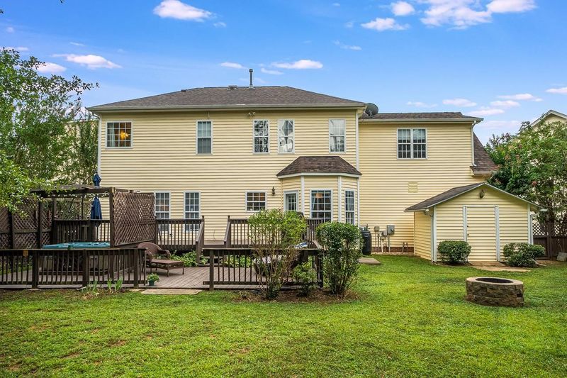 8320 Hardeth Way, Raleigh, NC 27616