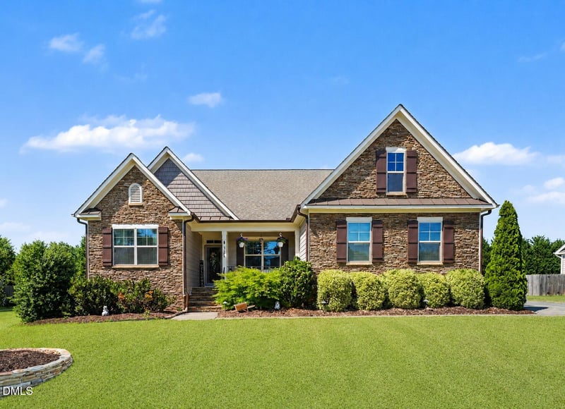 8320 Pin Cherry Dr, Willow Springs, NC 27592