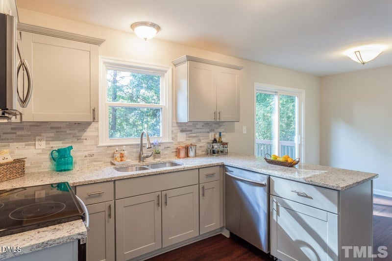 8324 Bellingham Cir, Raleigh, NC 27615