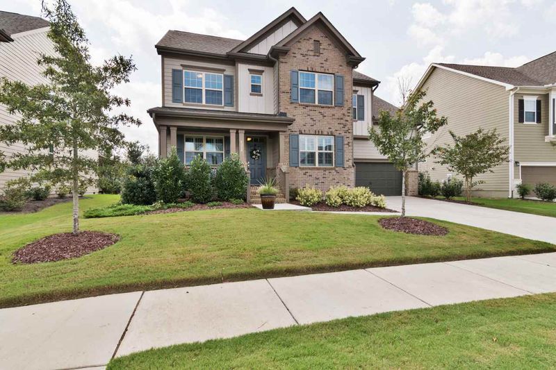 8324 Rosiere Dr, Cary, NC 27518