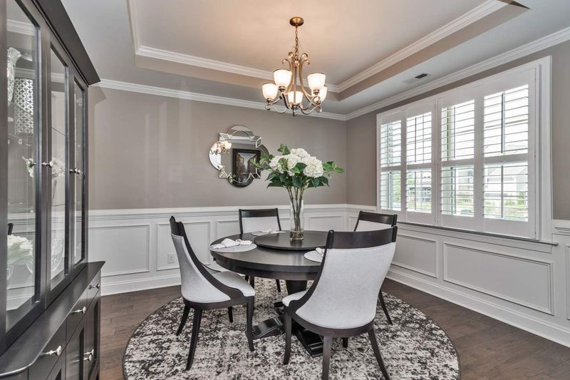 8324 Rosiere Dr, Cary, NC 27518