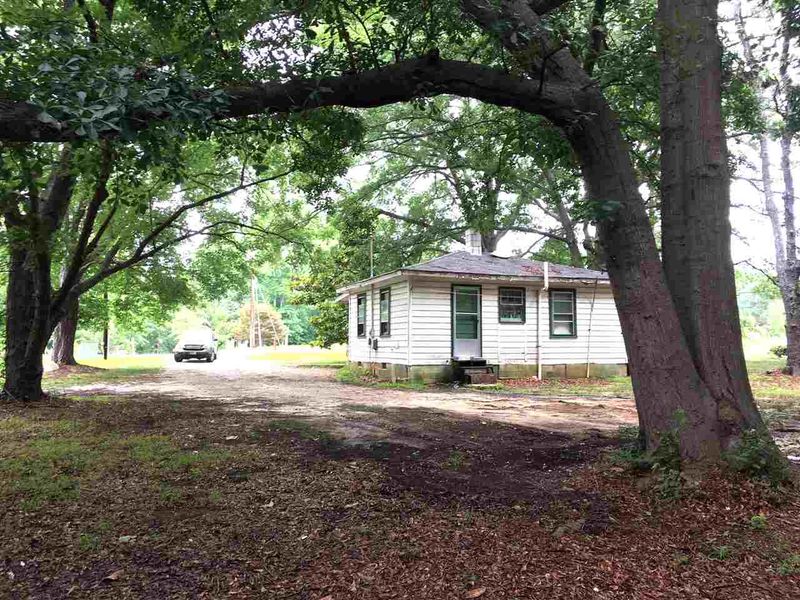 8325 Rhodes Rd, Apex, NC 27603