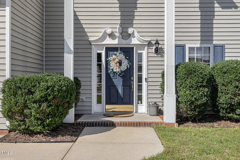 8329 Neuse Lawn Rd, Raleigh, NC 27616