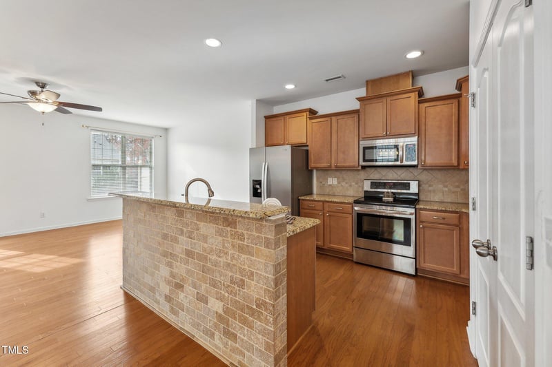 8329 Niayah Way, Raleigh, NC 27612
