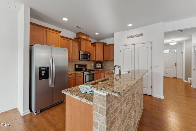 8329 Niayah Way, Raleigh, NC 27612