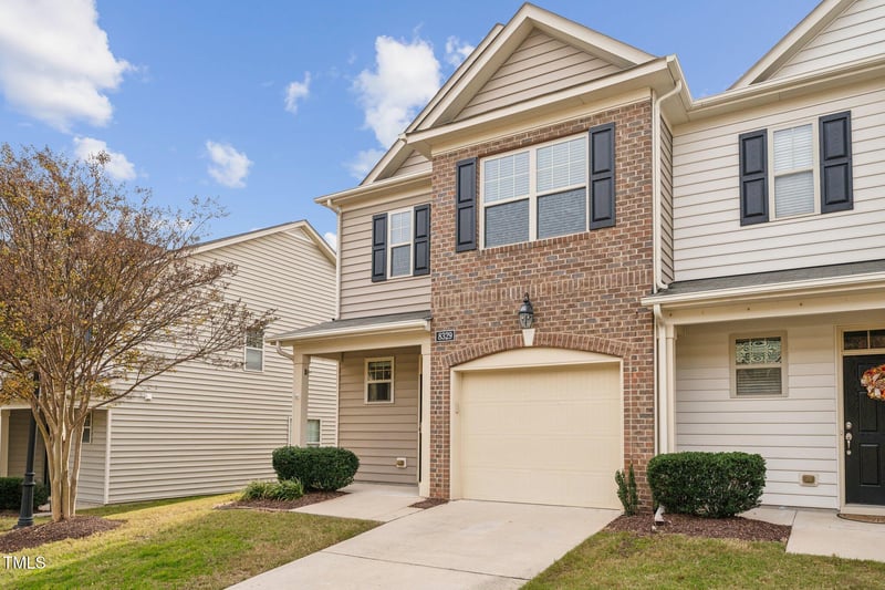 8329 Niayah Way, Raleigh, NC 27612