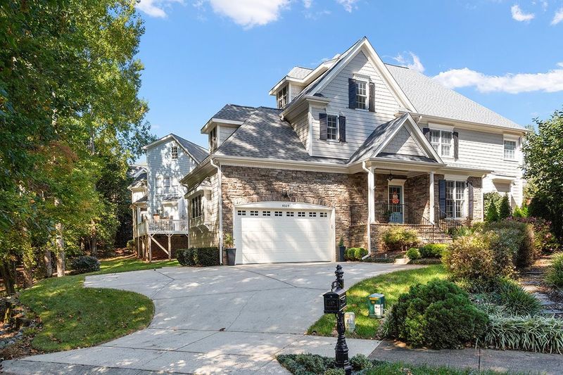 8329 Wheatstone Ln, Raleigh, NC 27613