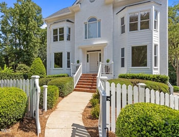 833 Babock Ct, Raleigh, NC 27609