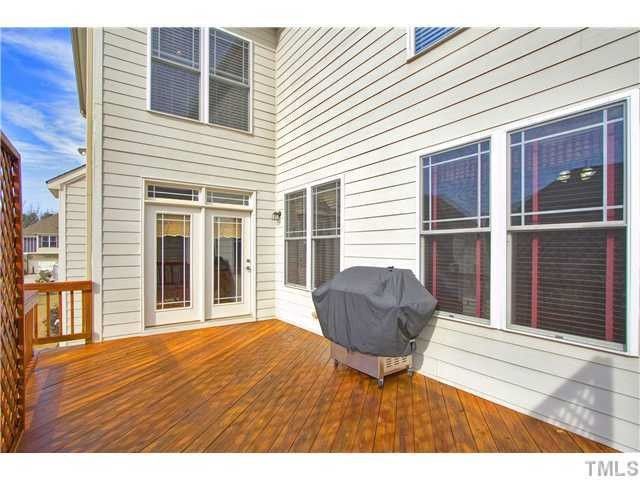 833 Blackmar St, Cary, NC 27519