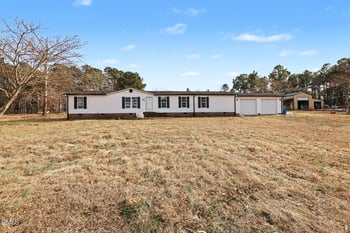 833 Brown Rd, Lillington, NC 27546