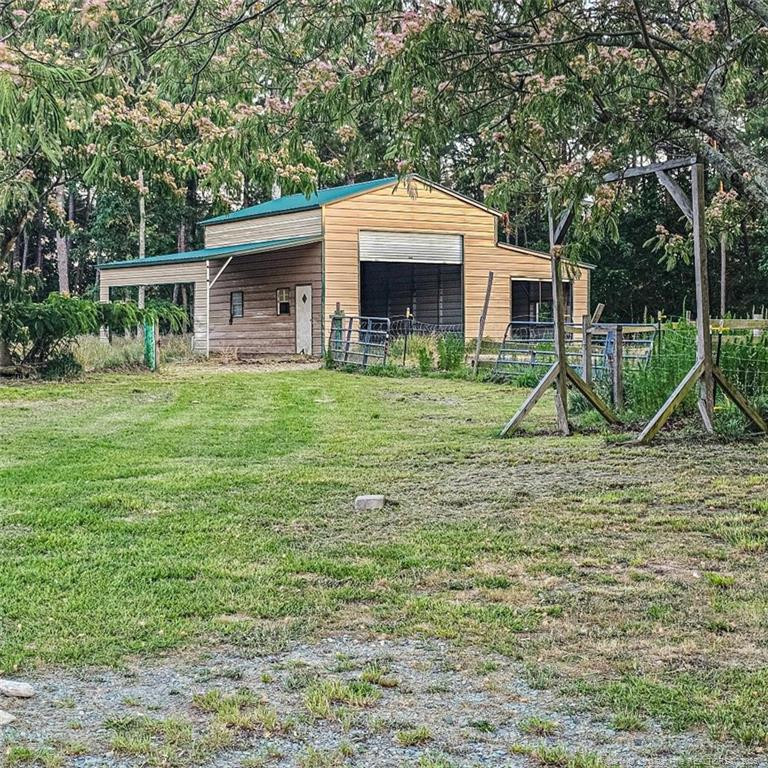 833 Brown Rd, Lillington, NC 27546