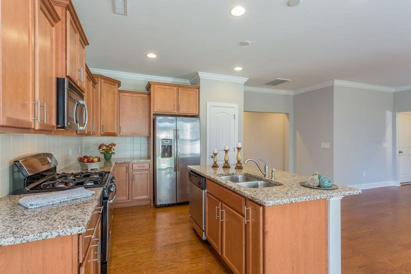 833 Conifer Forest Ln, Wake Forest, NC 27587