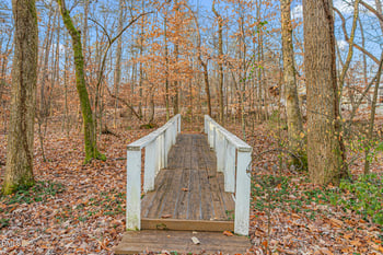 833 Driftwood Dr, Graham, NC 27253