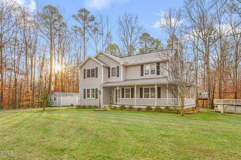 833 Driftwood Dr, Graham, NC 27253