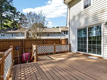 833 Kensington Dr, Cary, NC 27511