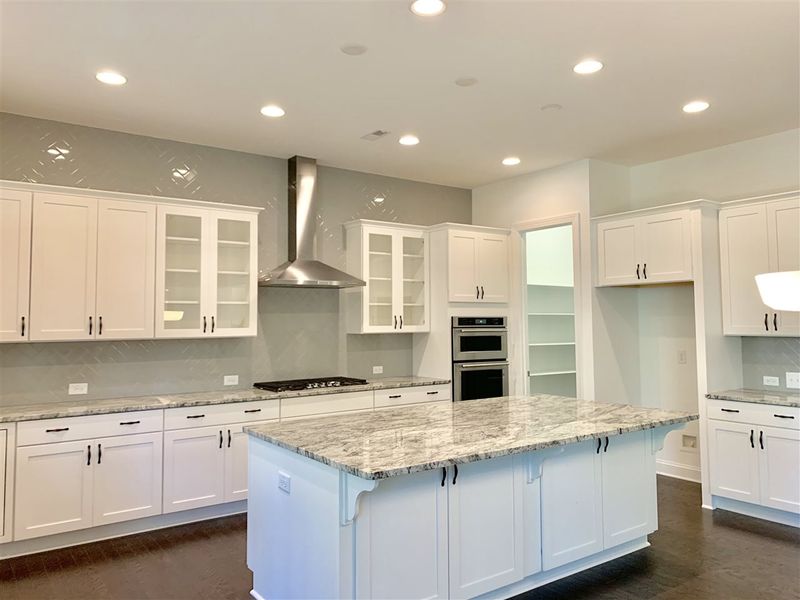 833 Nijinski Way #115, Cary, NC 27519