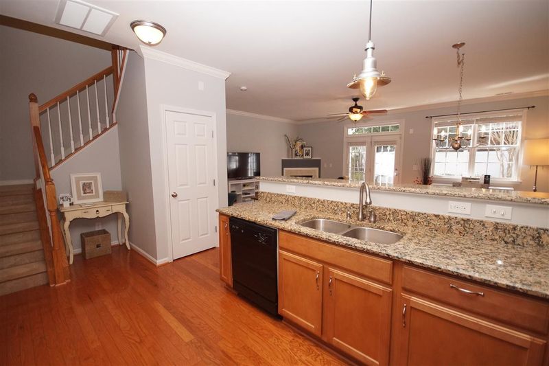 8333 Martello Ln, Raleigh, NC 27613