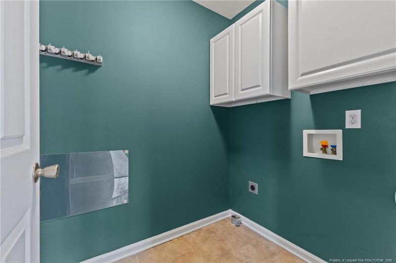 8337 English Saddle Dr, Fayetteville, NC 28314