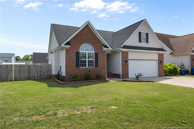 8337 English Saddle Dr, Fayetteville, NC 28314