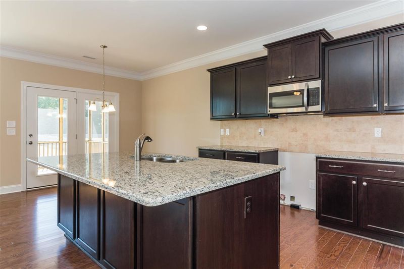8337 Yellow Aster Ct, Willow Springs, NC 27529
