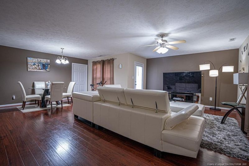 834 Broadmore Dr, Fayetteville, NC 28314