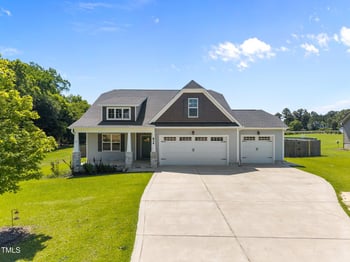 834 Mamie Upchurch Rd, Lillington, NC 27546