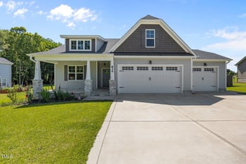 834 Mamie Upchurch Rd, Lillington, NC 27546