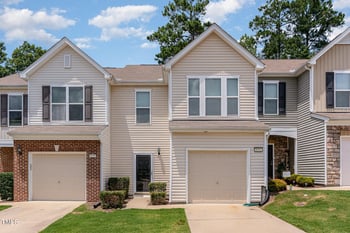 8341 Hollister Hills Dr, Raleigh, NC 27616
