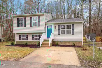 8341 Wynewood Ct, Raleigh, NC 27616
