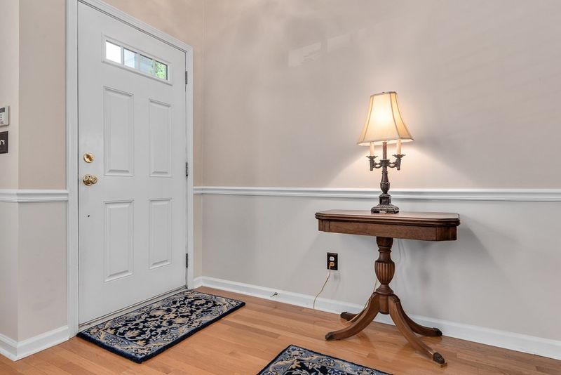 8348 City Loft Ct, Raleigh, NC 27613