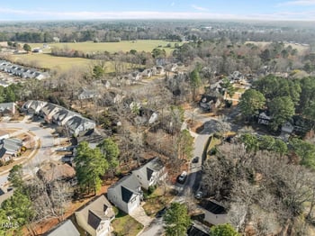 835 Brookhannah Ct, Fuquay Varina, NC 27526