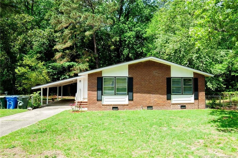 835 Durwood Dr, Fayetteville, NC 28311