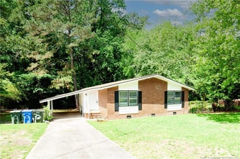 835 Durwood Dr, Fayetteville, NC 28311
