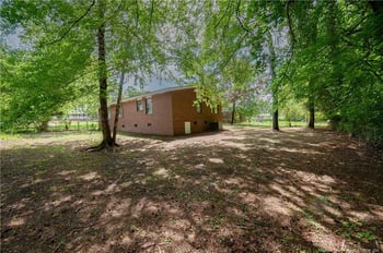 835 Durwood Dr, Fayetteville, NC 28311