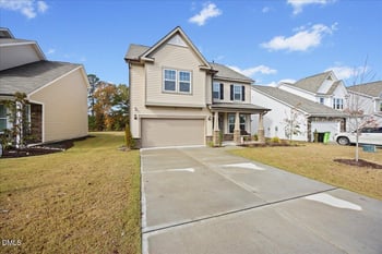 835 Golden Plum Ln, Zebulon, NC 27597