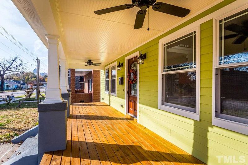 835 E Martin St, Raleigh, NC 27601