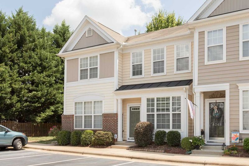 8350 City Loft Ct, Raleigh, NC 27613