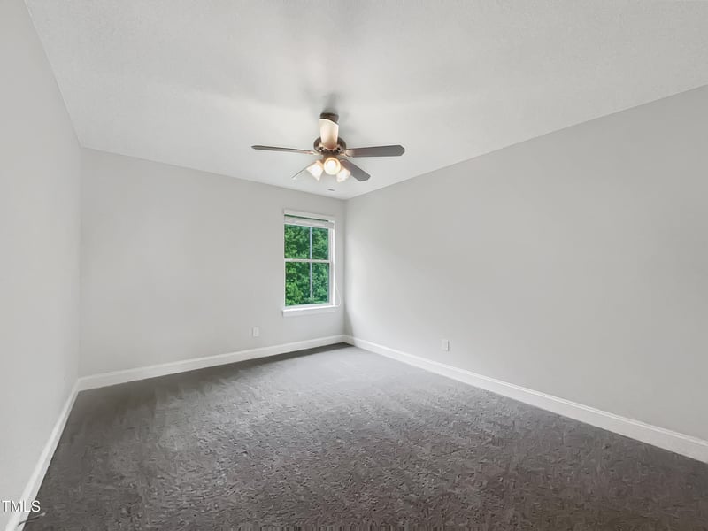 8352 Cannon Grove Dr, Willow Springs, NC 27592