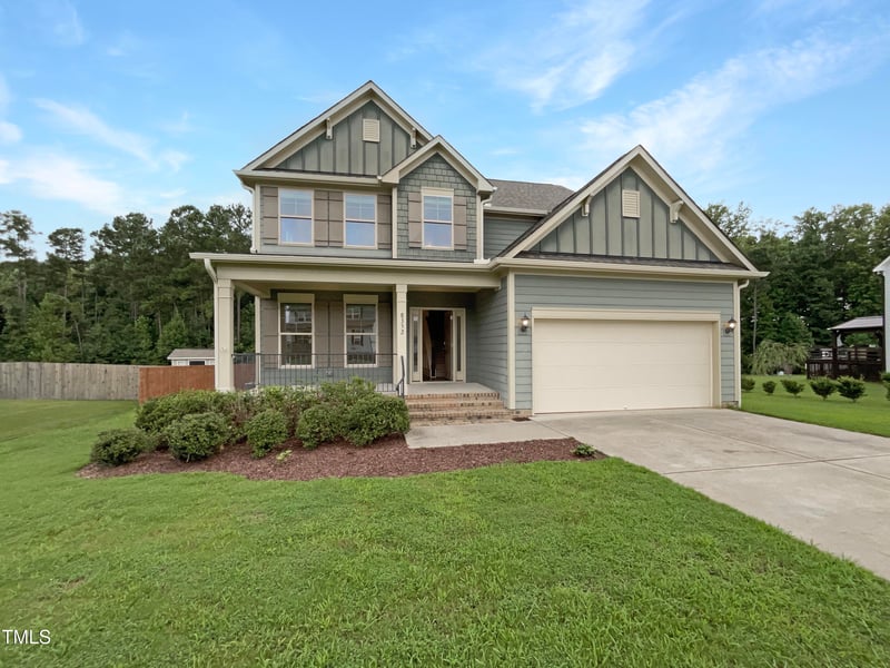 8352 Cannon Grove Dr, Willow Springs, NC 27592