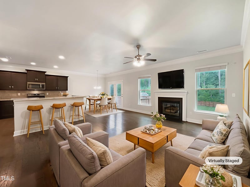 8352 Cannon Grove Dr, Willow Springs, NC 27592