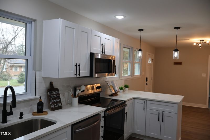 836 Campanella Ln, Raleigh, NC 27610