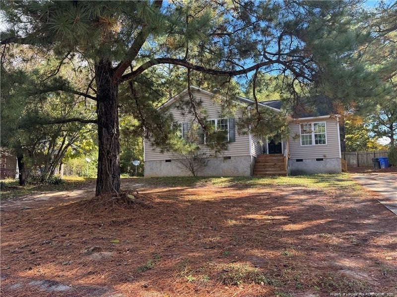 836 Durwood Dr, Fayetteville, NC 28311