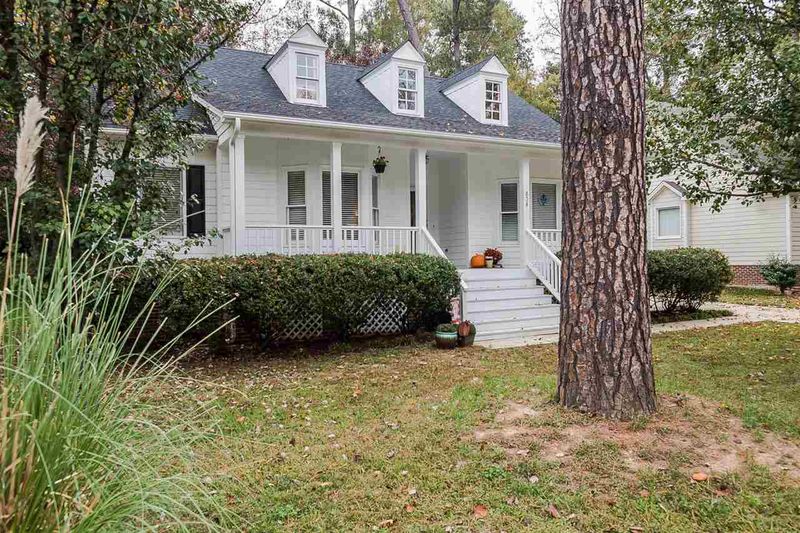 836 Laurens Way, Knightdale, NC 27545