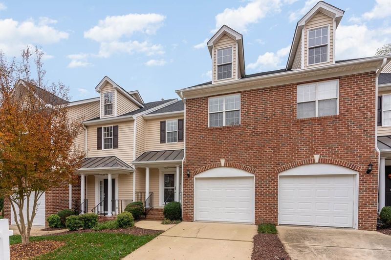 836 Saratoga Dr, Durham, NC 27704